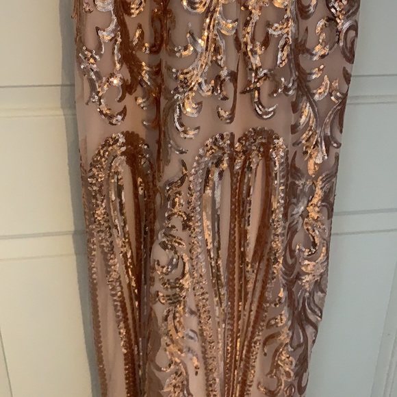 Beautiful / homecoming/ sequins long rose gold pink prom dress - Picture 5 of 6